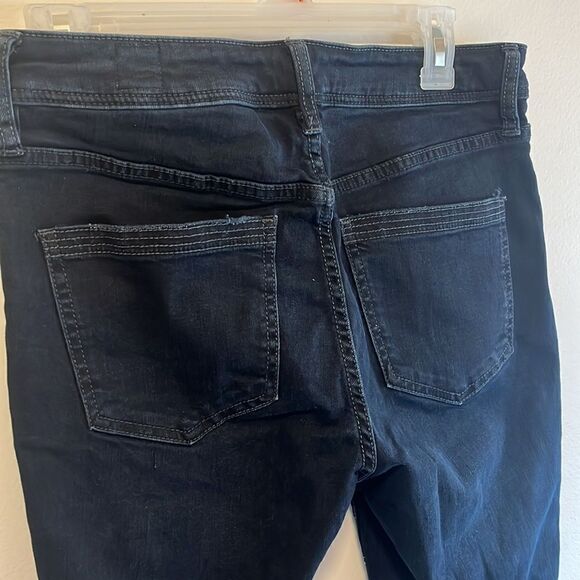 EXCELLENT PREOWNED CONDITION SIZE 29 WE THE FREE FRAYED HEM SKINNY BLACK JEANS - Picture 7 of 15